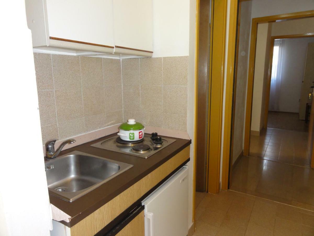 Nice And Cozy Apartment Ferry In เมดูลิน ภายนอก รูปภาพ